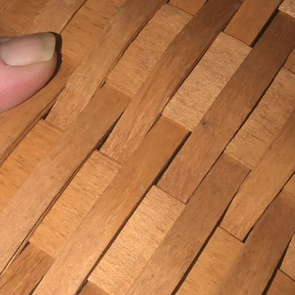 Longaberger Woven Harvest Basket 1992 - Picture 4 of 7